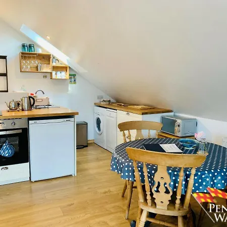 The Boat House, Spacious Village Apartmán Brampton (Cumbria)