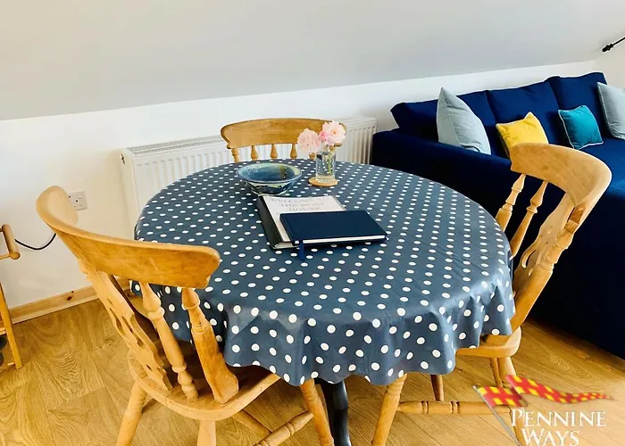 The Boat House, Spacious Village *